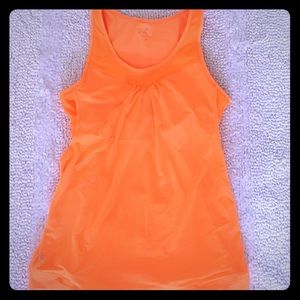 Athleta work out tank w bra attached